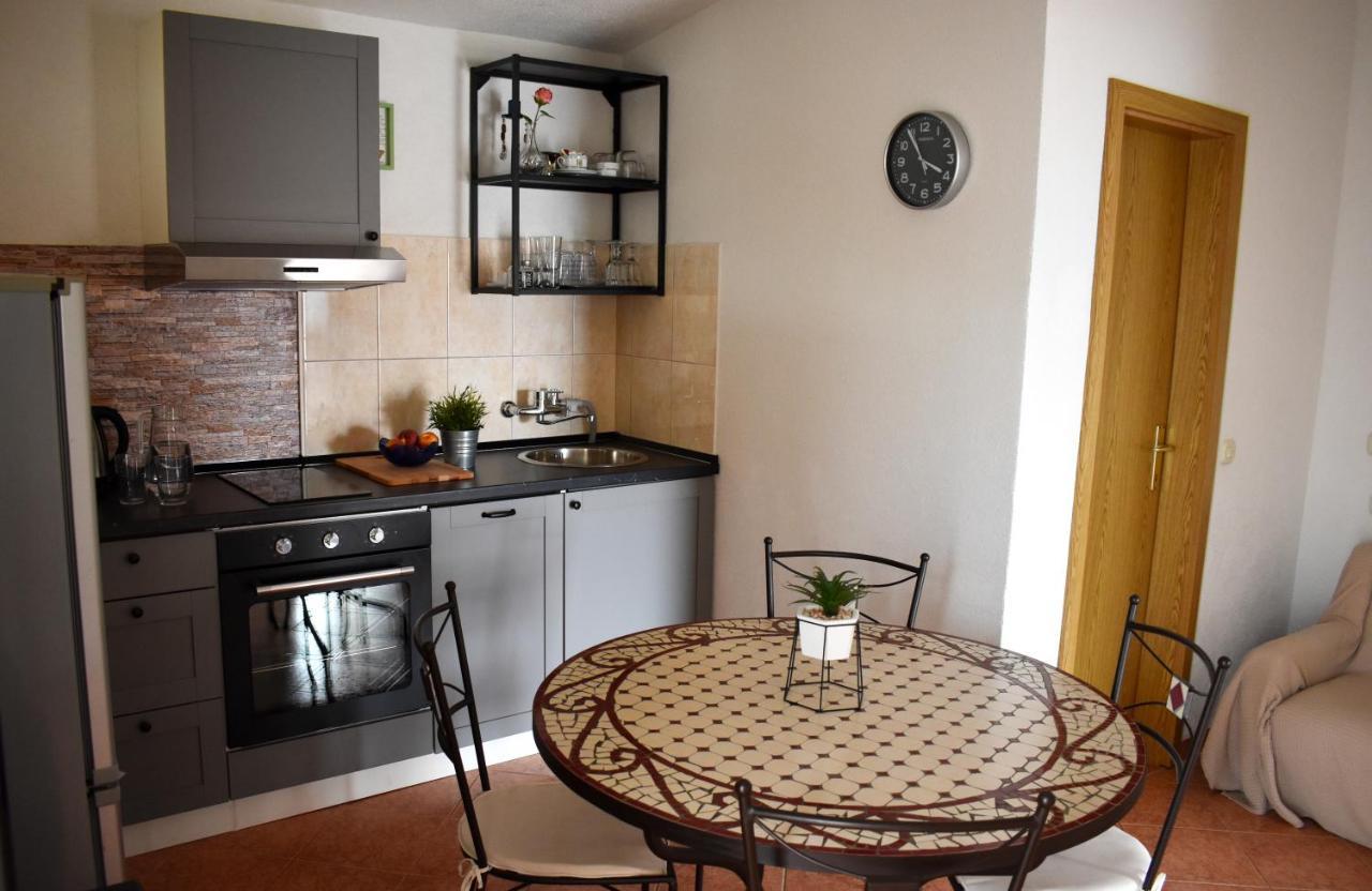 Vujica, Okrug Gornji Apartment Trogir
